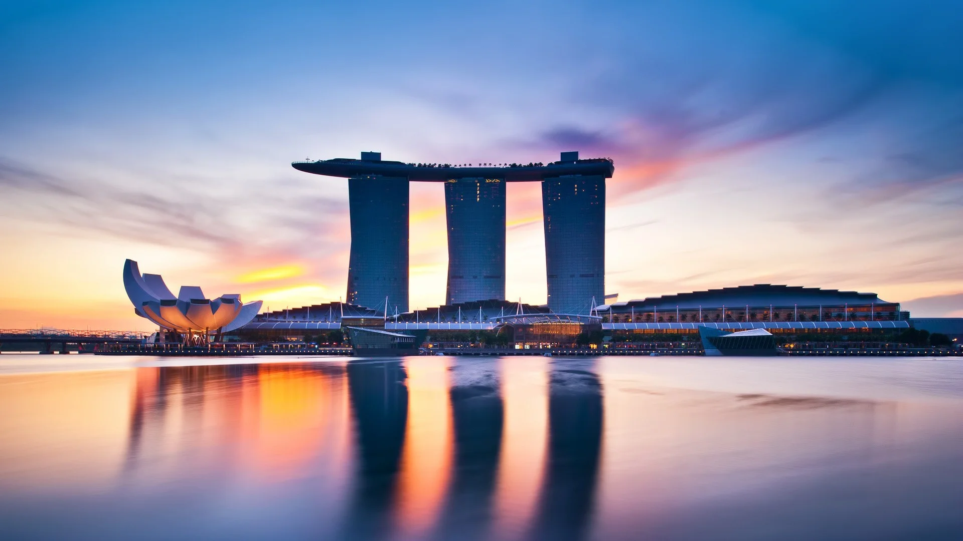 Singapore modern city - Marina Bay Sands, Gardens by the Bay and Asian metropolis